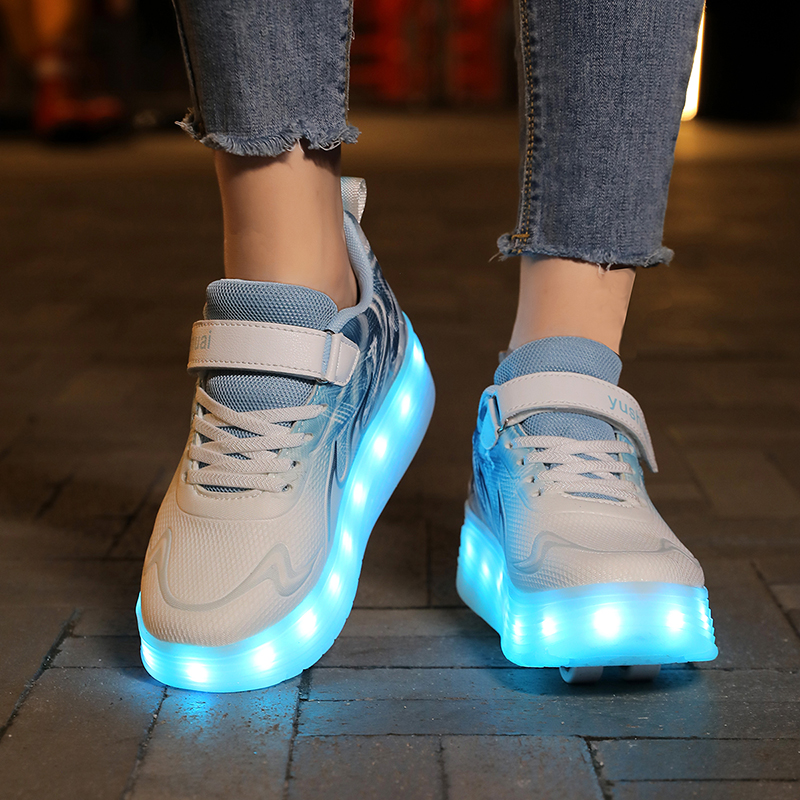 أحذية تزلج للشباب مزودة بإضاءة - مراجعة Outdoor Lighting Quality وسعره